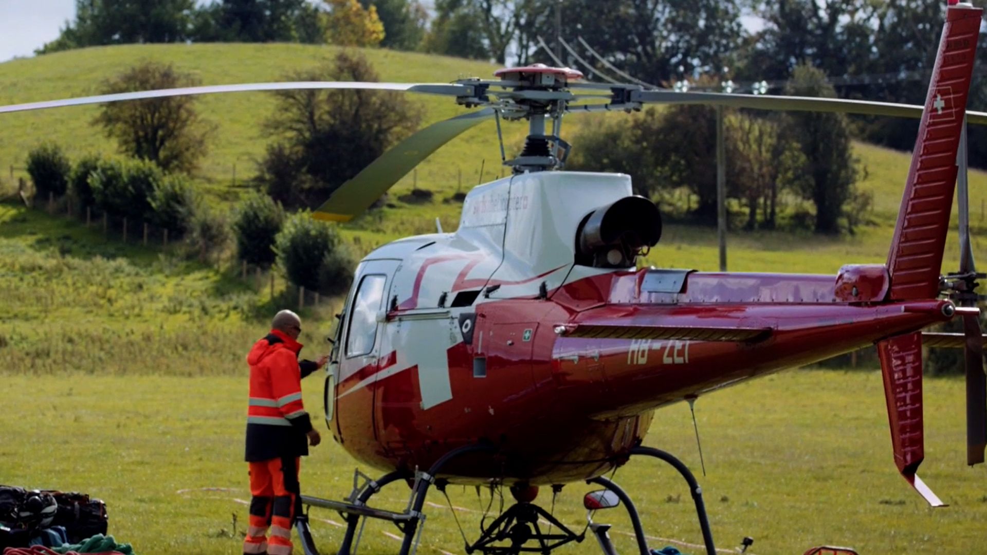 Arqiva engineers preparing for a helicopter take-off